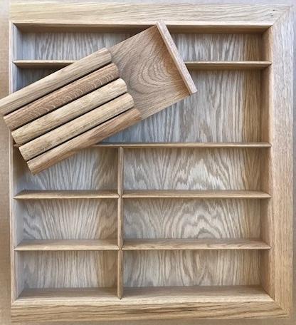 Лоток TETRIS V2 с держ. ножей в ящик Blum LEGRABOX дуб в базу 600