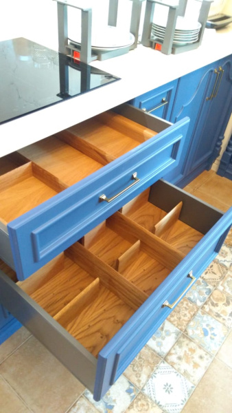 Лоток TETRIS V7 в высокий ящик Blum TANDEMBOX дуб в базу 1200