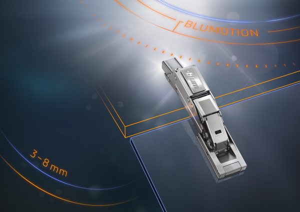 71B4500C Петля CLIP top BLUMOTION CRISTALLO 110° для стеклянных дверей (на клею UF)