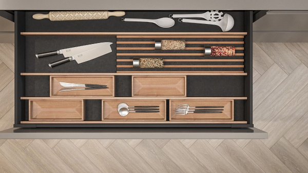 BLACKWOOD HORIZON панель многофункц. в LEGRABOX500 в базу 900
