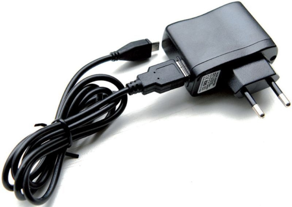 LT980L.000WT Зарядное устройство с USB кабелем 1 м