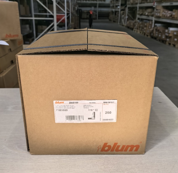 71B3550 Петля CLIP top BLUMOTION накладная, откр. 110° (250 шт)