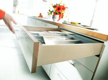 Полный комплект направляющих с замками BLUM TANDEM для деревянных ящиков