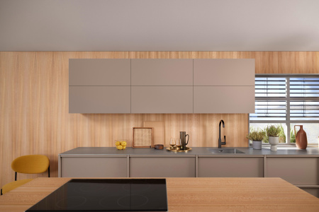 Подъемный механизм AVENTOS HF top с амортизатором BLUMOTION, белый шелк